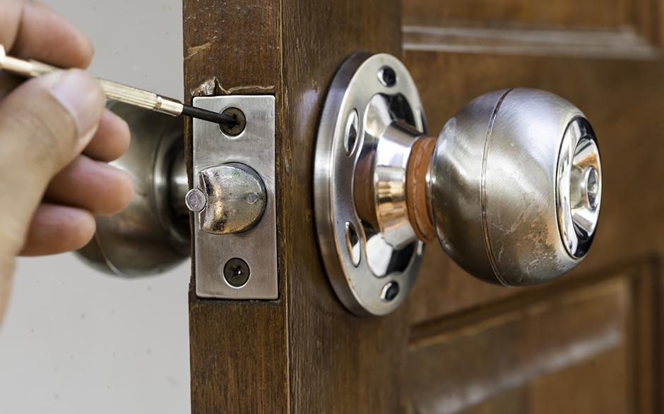 ouvrir une serrure de porte sans clé Saint-Leu-la-Forêt